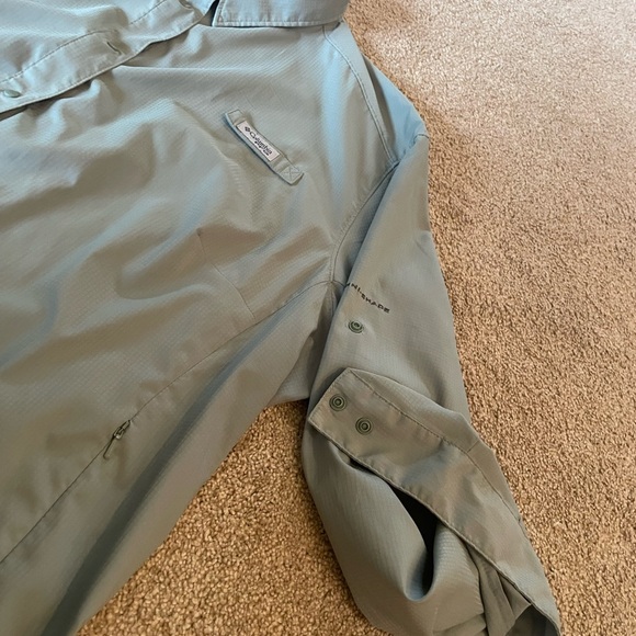 Columbia PFG Omni Shade - Dusty Sage Button Down - Picture 8 of 10